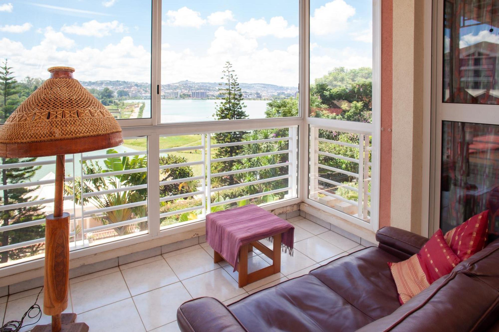 Appartements En Residence Антананариву Екстериор снимка