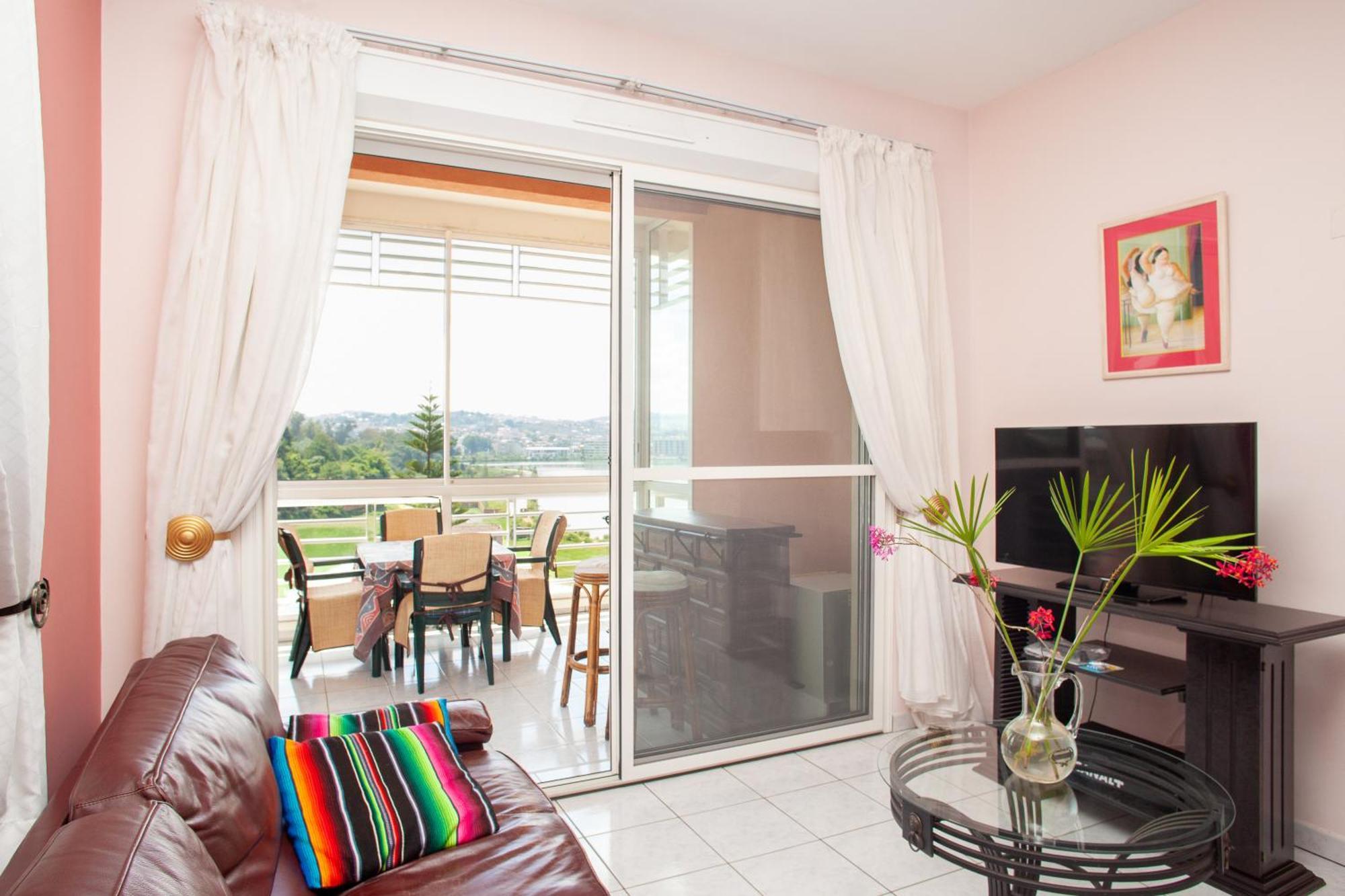 Appartements En Residence Антананариву Екстериор снимка